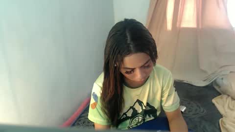 N I C A online show from 02-21-25, 05:13