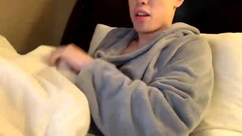 hottiewithabody101 online show from 11-13-25, 07:35