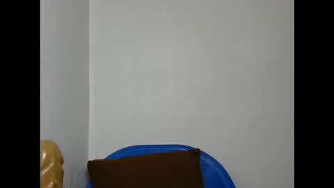 Snapshot of hotty_lora889 chatting on 10-11-25, 10:03 hotty_lora889 online show from 10-11-25, 10:03