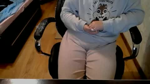 Mary online show from 04-26-26, 08:17