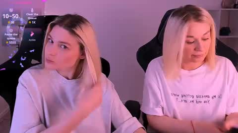 Nessie and Jessie online show from 12-08-24, 11:57