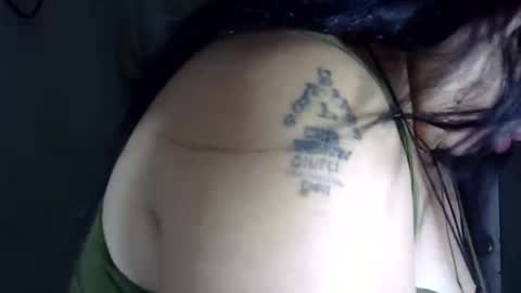 hottycrissy4u online show from 04-25-26, 02:03