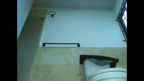 Mary online show from 11-20-25, 06:40