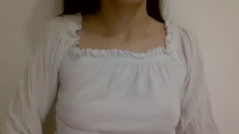 Snapshot of hotwinterxx chatting on 01-13-25, 06:27 Hotwixx online show from 01-13-25, 06:27