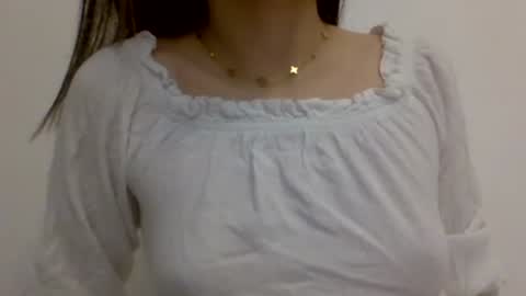 Snapshot of hotwinterxx chatting on 01-27-25, 12:01 Hotwixx online show from 01-27-25, 12:01