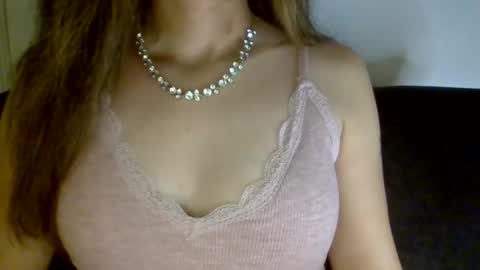 Snapshot of hotwinterxx chatting on 10-29-25, 12:51 Hotwixx online show from 10-29-25, 12:51