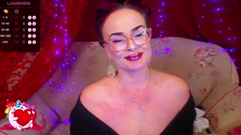 Hotzlata online show from 02-07-25, 10:41