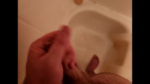 Snapshot of hourpower420 chatting on 01-01-25, 12:33 hourpower420 online show from 01-01-25, 12:33