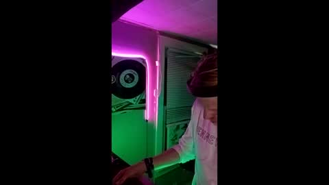 SeanPatrick online show from 05-24-26, 09:36