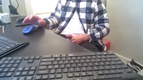 hoverday online show from 11-03-25, 02:40