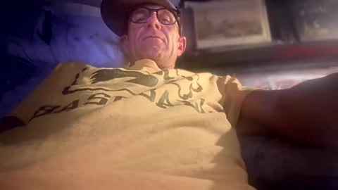 ask me online show from 09-18-25, 06:04