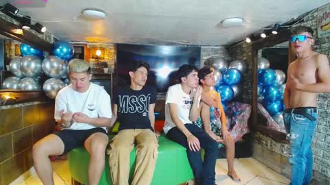 HOWENTS online show from 12-14-24, 12:33