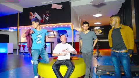 HOWENTS online show from 01-25-25, 01:21