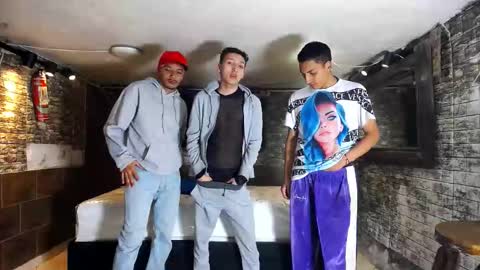 HOWENTS online show from 10-19-25, 02:18