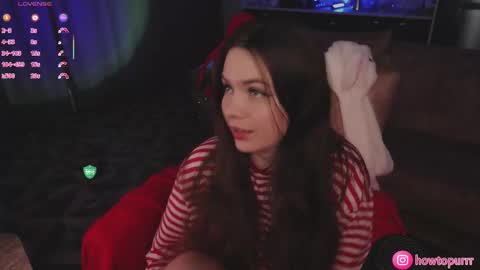 Mia online show from 03-18-26, 05:27