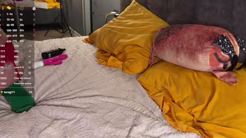 Elizabeth online show from 12-24-24, 07:55