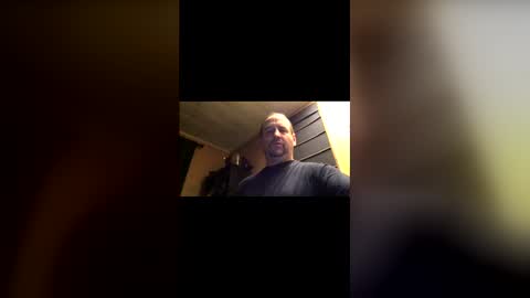 Snapshot of hpoker chatting on 05-04-26, 04:41 hpoker online show from 05-04-26, 04:41