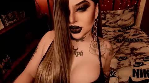 Snapshot of hubadera chatting on 12-27-24, 01:00 hubadera online show from 12-27-24, 01:00