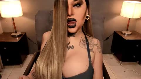 Snapshot of hubadera chatting on 09-18-25, 01:51 hubadera online show from 09-18-25, 01:51