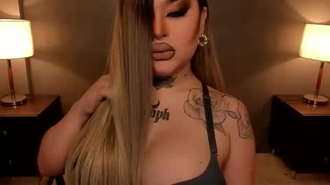 Snapshot of hubadera chatting on 10-26-25, 02:06 hubadera online show from 10-26-25, 02:06