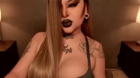 Snapshot of hubadera chatting on 11-21-25, 03:16 hubadera online show from 11-21-25, 03:16