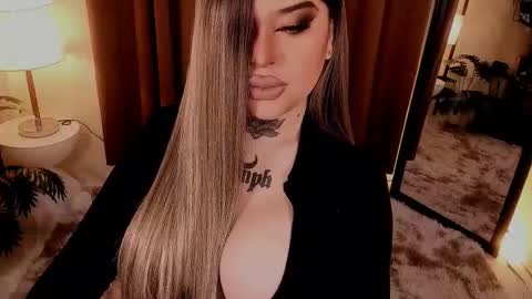 Snapshot of hubadera chatting on 02-19-26, 03:24 hubadera online show from 02-19-26, 03:24