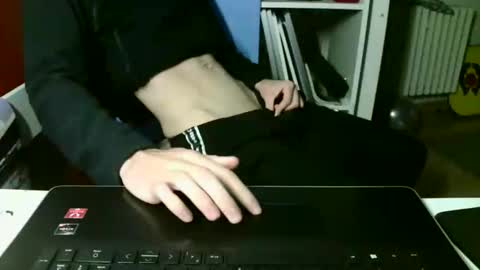 Snapshot of hubbel412261 chatting on 10-13-25, 06:41 hubbel412261 online show from 10-13-25, 06:41