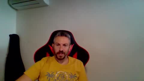 huge__cumshot online show from 09-18-25, 08:05