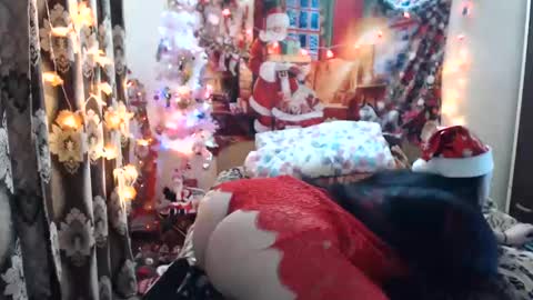 hugeassdevil online show from 12-27-24, 01:22