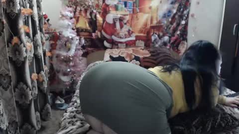 hugeassdevil online show from 02-08-25, 05:18