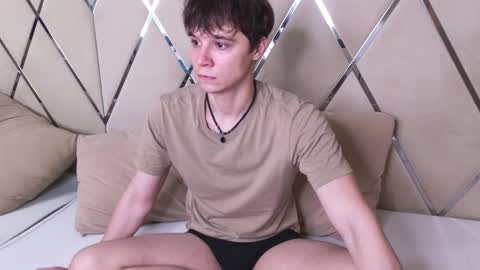 ANTHONY online show from 10-26-25, 04:40