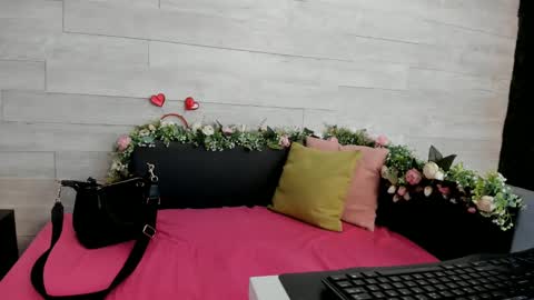 Erin online show from 02-17-25, 08:19