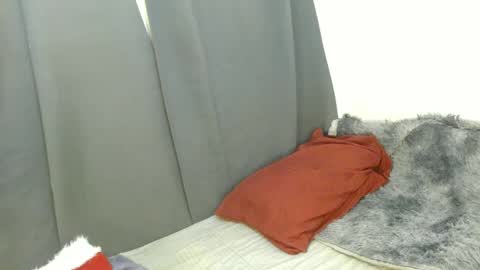 Snapshot of hugecock_caraxx chatting on 12-06-24, 08:05 Cara online show from 12-06-24, 08:05