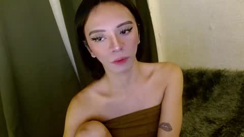 Snapshot of hugecock_caraxx chatting on 01-01-25, 10:13 Cara online show from 01-01-25, 10:13