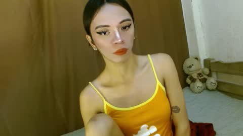 Snapshot of hugecock_caraxx chatting on 02-04-25, 10:02 Cara online show from 02-04-25, 10:02