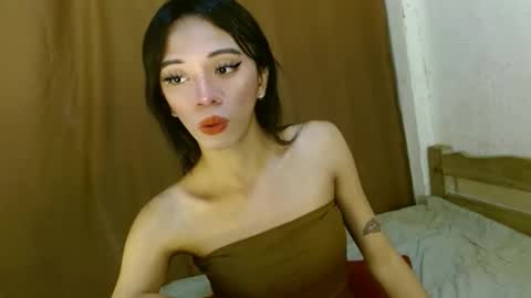 Snapshot of hugecock_caraxx chatting on 02-18-25, 08:49 Cara online show from 02-18-25, 08:49