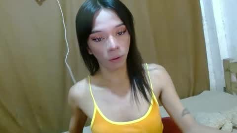 Snapshot of hugecock_caraxx chatting on 10-19-25, 02:23 Cara online show from 10-19-25, 02:23