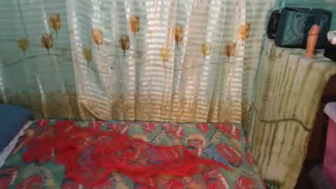 hugecockanna online show from 10-08-25, 03:04