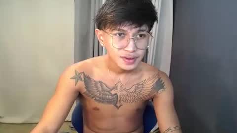 Snapshot of hugecockchristian chatting on 09-09-25, 07:52 hugecockchristian online show from 09-09-25, 07:52