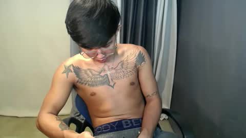 Snapshot of hugecockchristian chatting on 09-30-25, 07:35 hugecockchristian online show from 09-30-25, 07:35