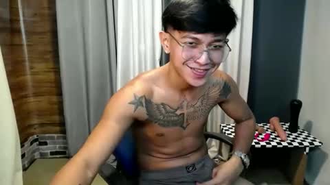 Snapshot of hugecockchristian chatting on 10-21-25, 02:40 hugecockchristian online show from 10-21-25, 02:40