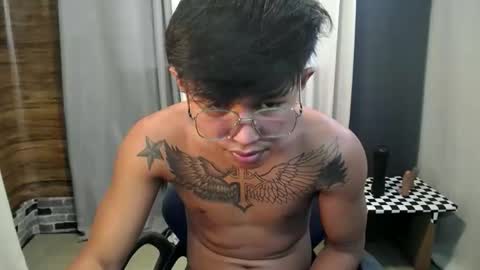 Snapshot of hugecockchristian chatting on 10-24-25, 03:58 hugecockchristian online show from 10-24-25, 03:58