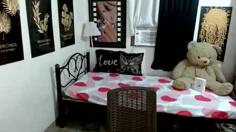 hugecockgoddessx online show from 02-11-26, 11:10