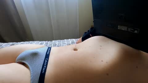 HugeCumshots online show from 10-09-25, 10:08