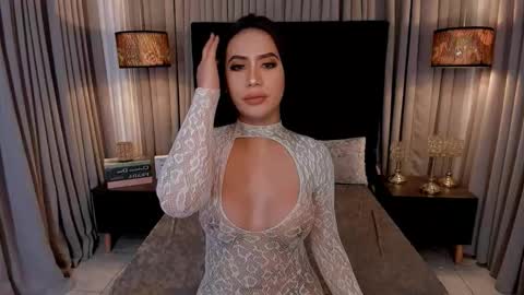 Snapshot of hugeirish2003 chatting on 12-19-25, 08:05 Irish online show from 12-19-25, 08:05