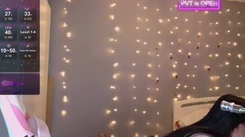 Maddison online show from 12-25-24, 04:54