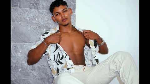 Hugo Cano online show from 10-04-25, 07:01