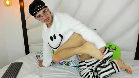 HUGO online show from 03-05-25, 03:51