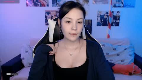 Snapshot of hugomin chatting on 12-16-24, 08:52 HugoMin online show from 12-16-24, 08:52