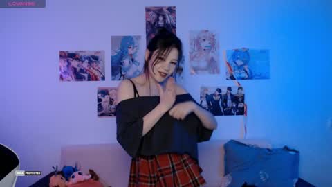 Snapshot of hugomin chatting on 12-22-24, 12:28 HugoMin online show from 12-22-24, 12:28